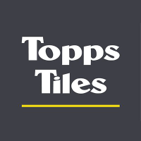 Logo de Topps Tiles (TPT).